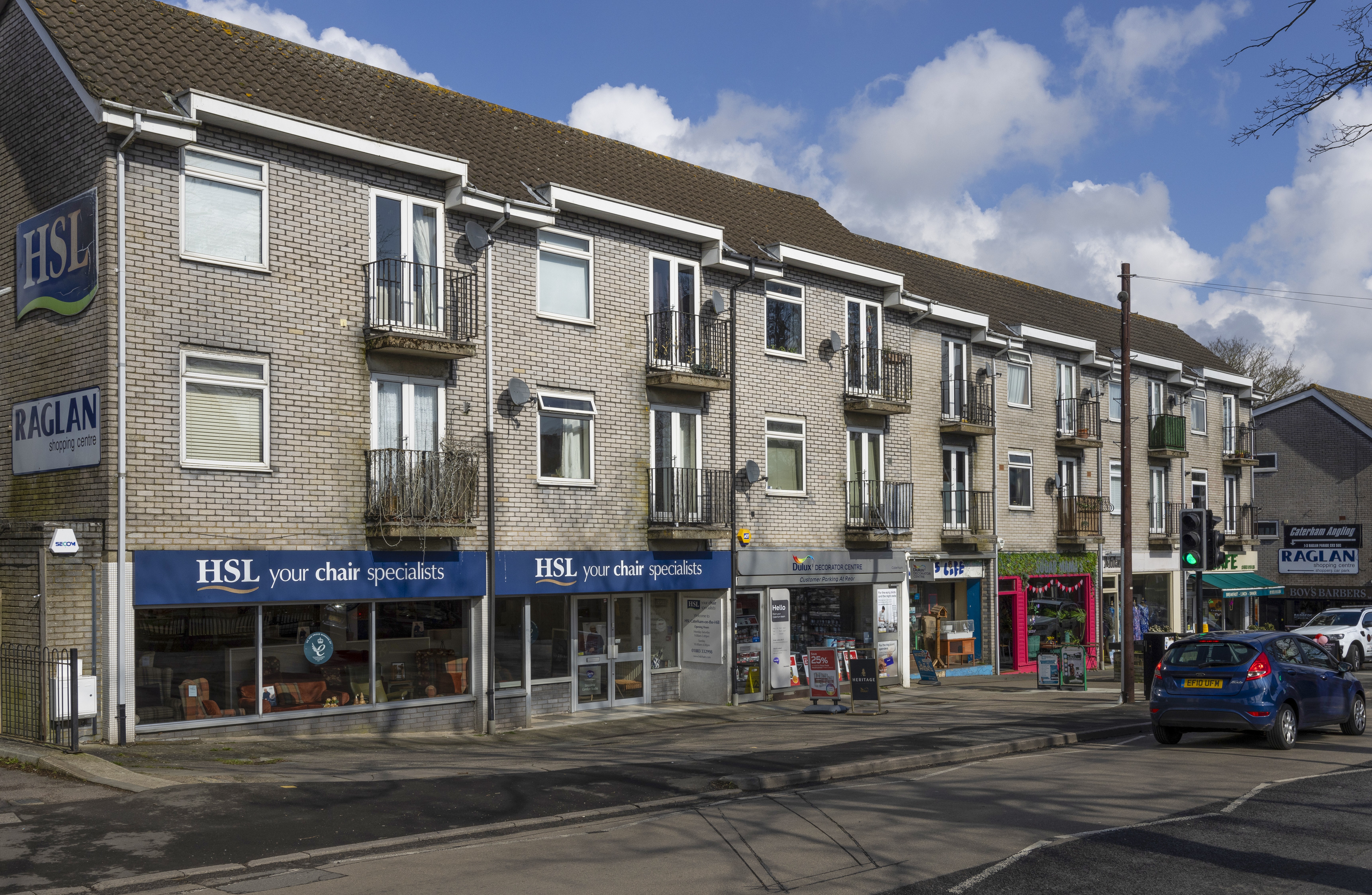 Retail/Shop in Caterham - photo 2